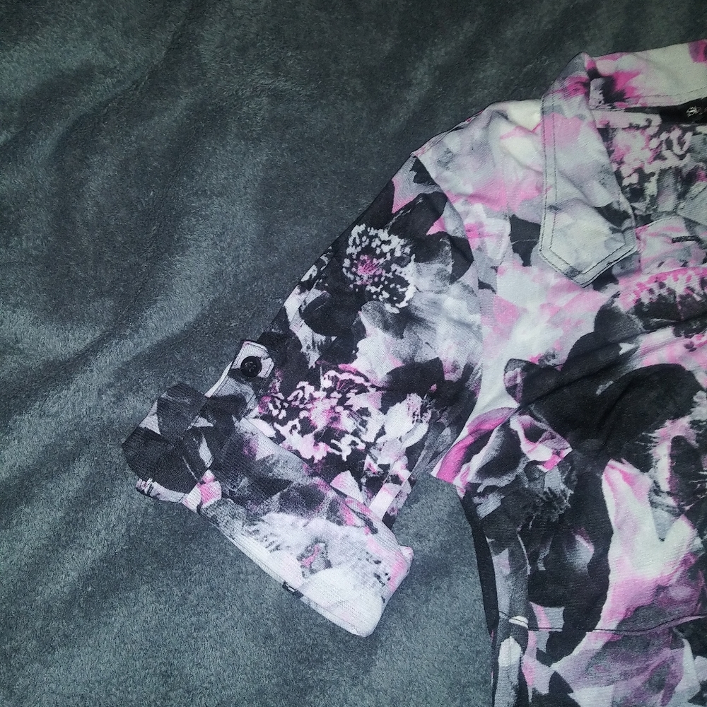 Style & Co. Button down blouse - Picture 4 of 5